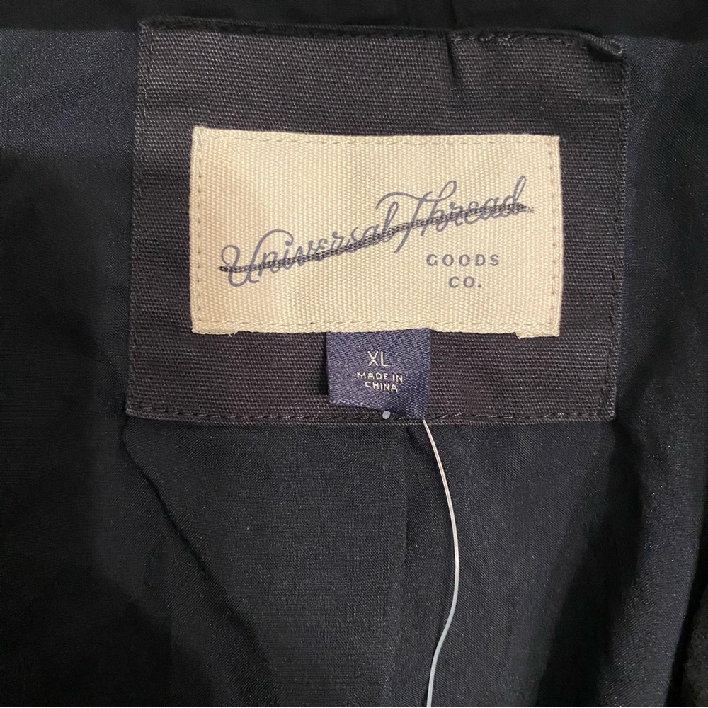 Universal Thread XL Women's Button Down Trench Coat Black NWT - Picture 6 of 8